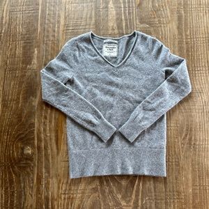 100% cashmere sweater